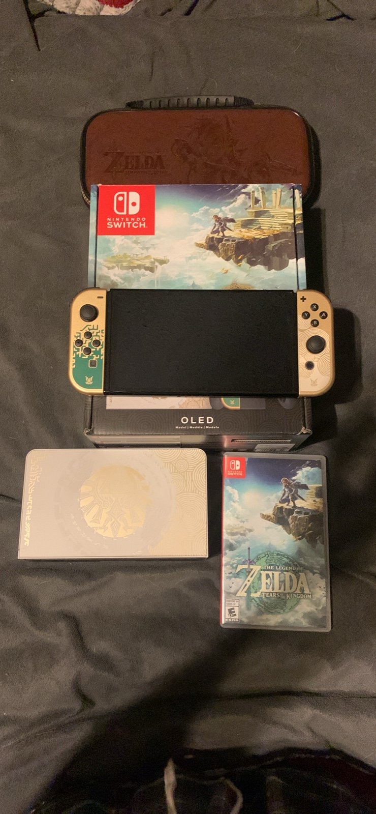 LIMITED EDITION: Zelda tears of the kingdom Nintendo Switch