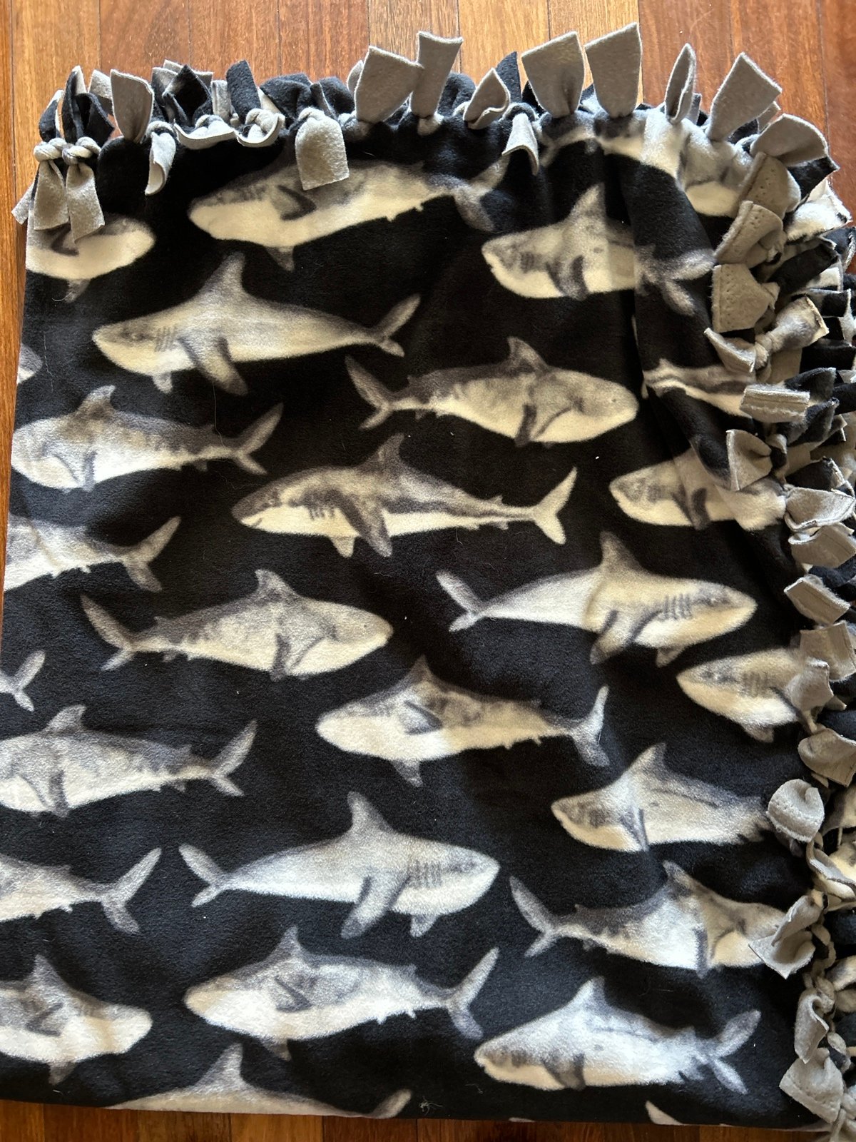 No sew blanket, Sharks w/gray. 72 x 60, drapes a queen.