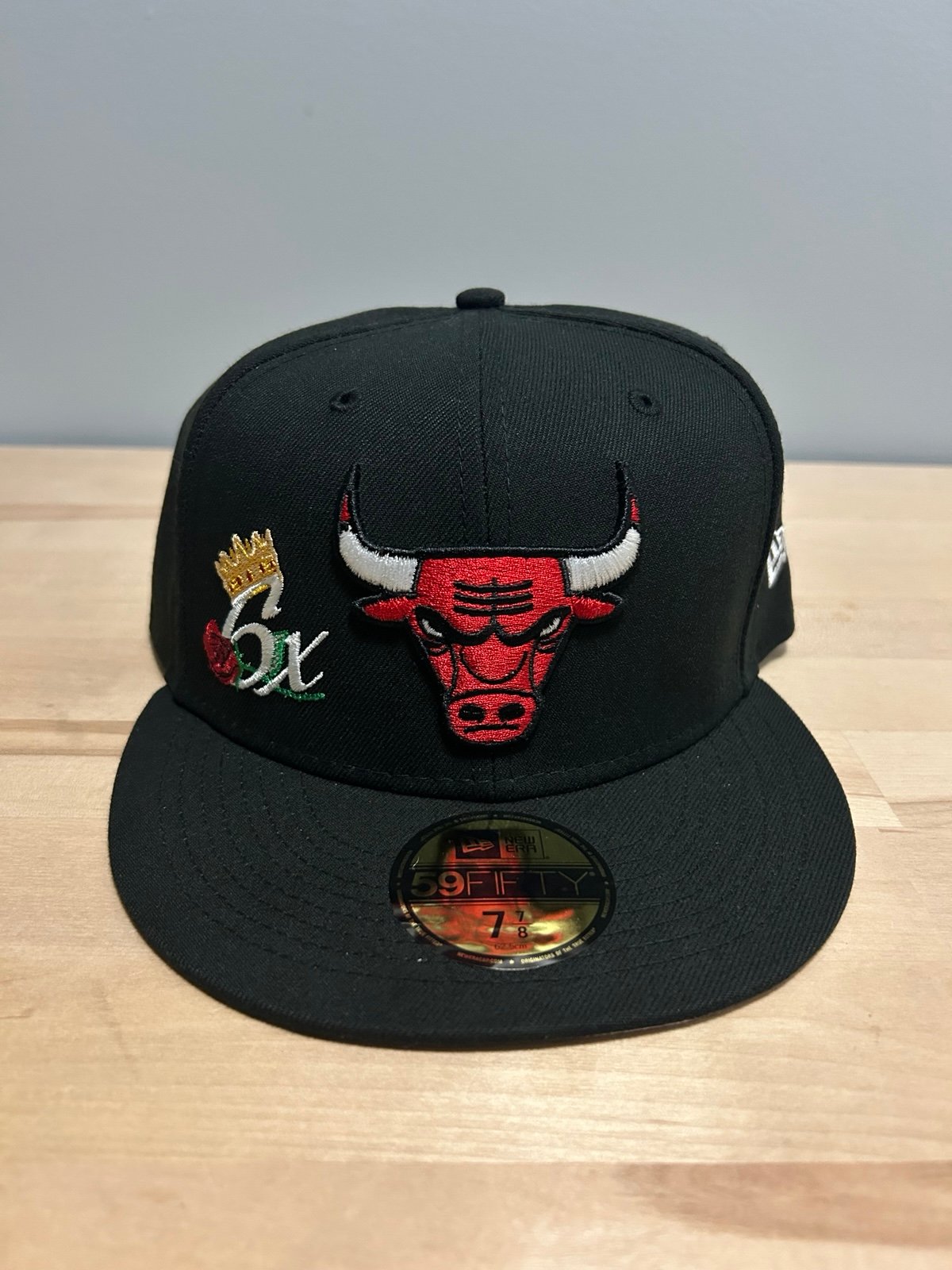 Chicago Bulls 6x New Era 59Fifty Fitted Cap Size 7 1/8 NEW