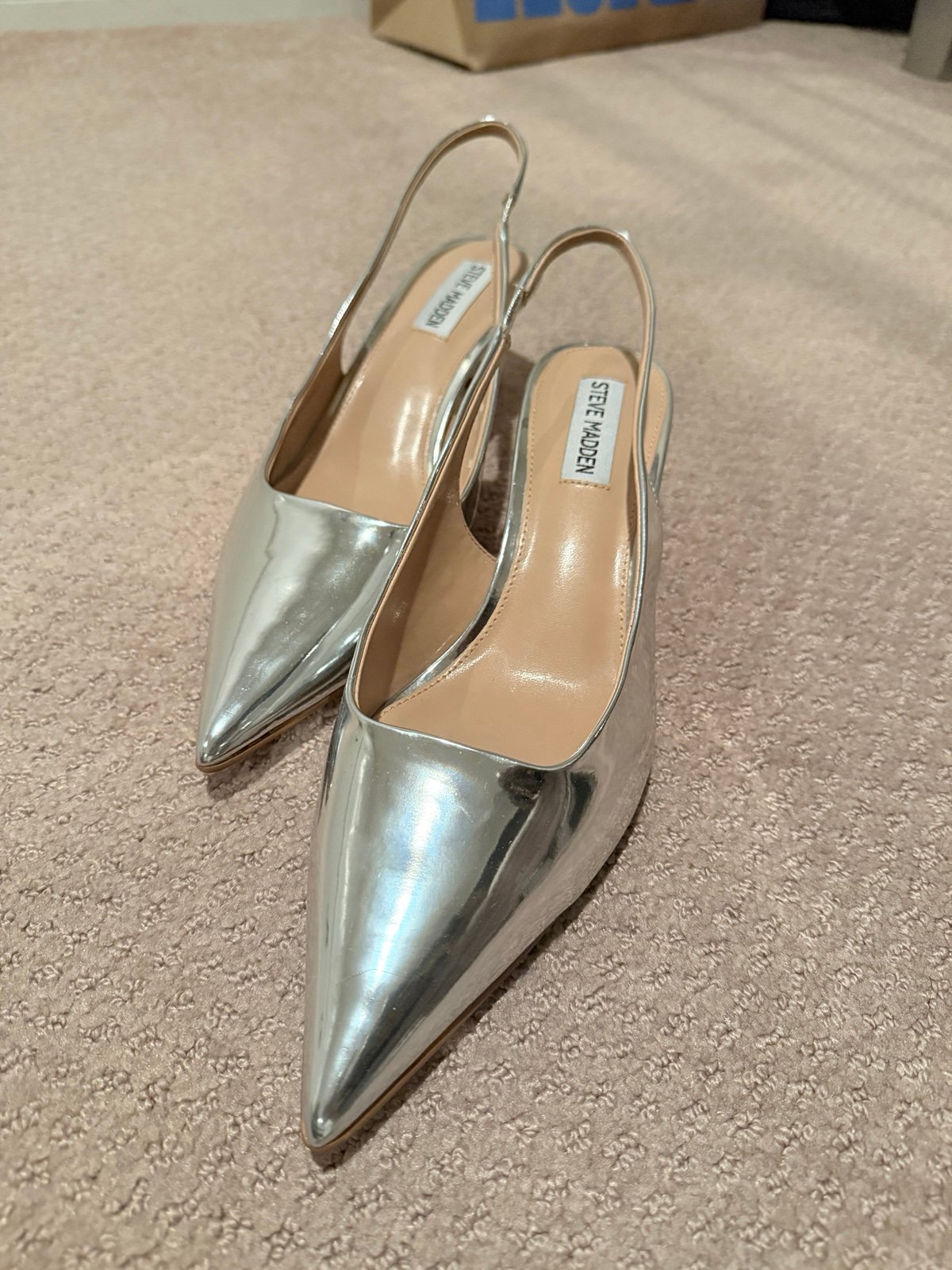 Steve Madden Kari silver slingback kitten heels