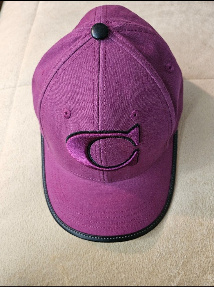 Coach hat