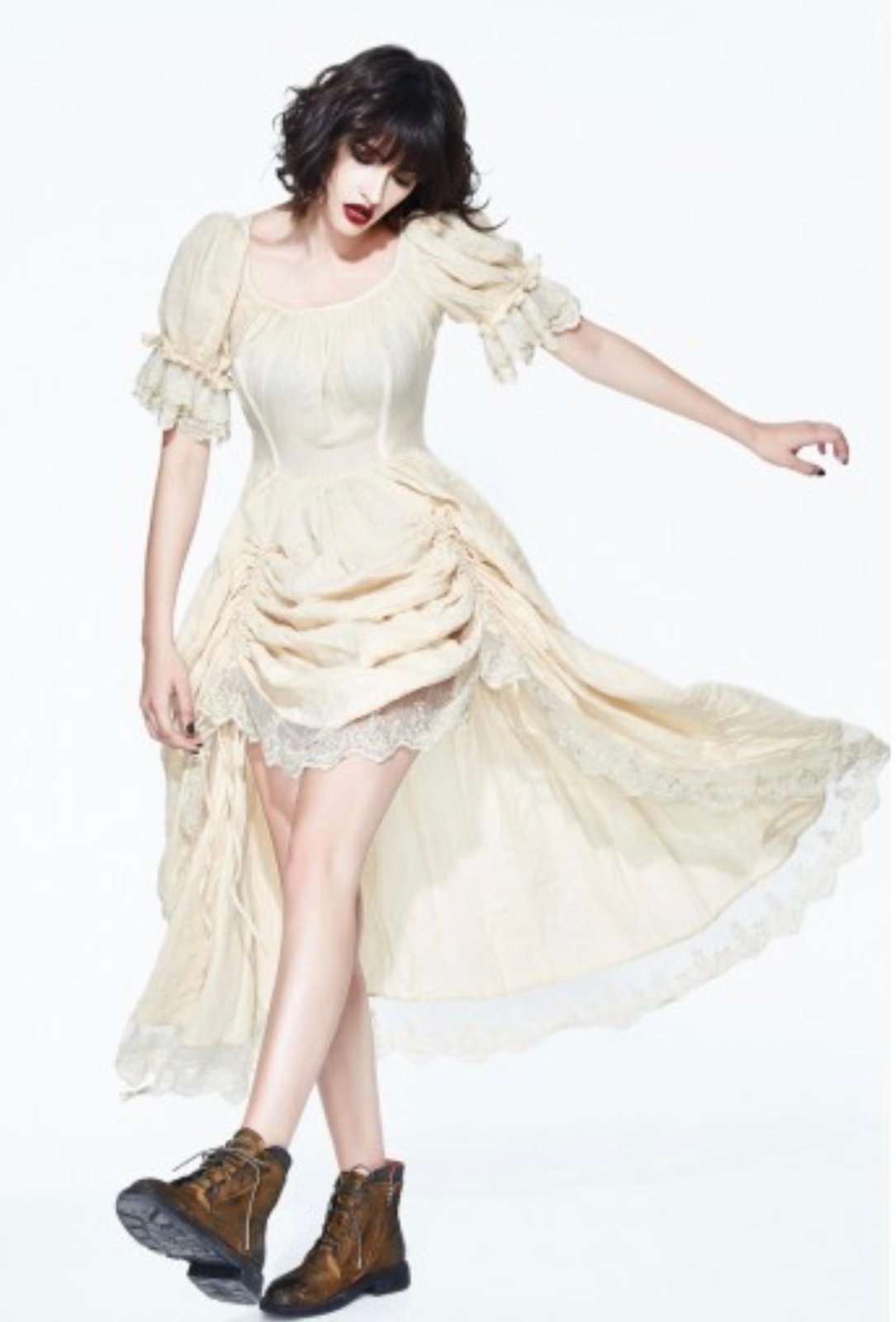 Devil Fashion “Gretel” ivory dress