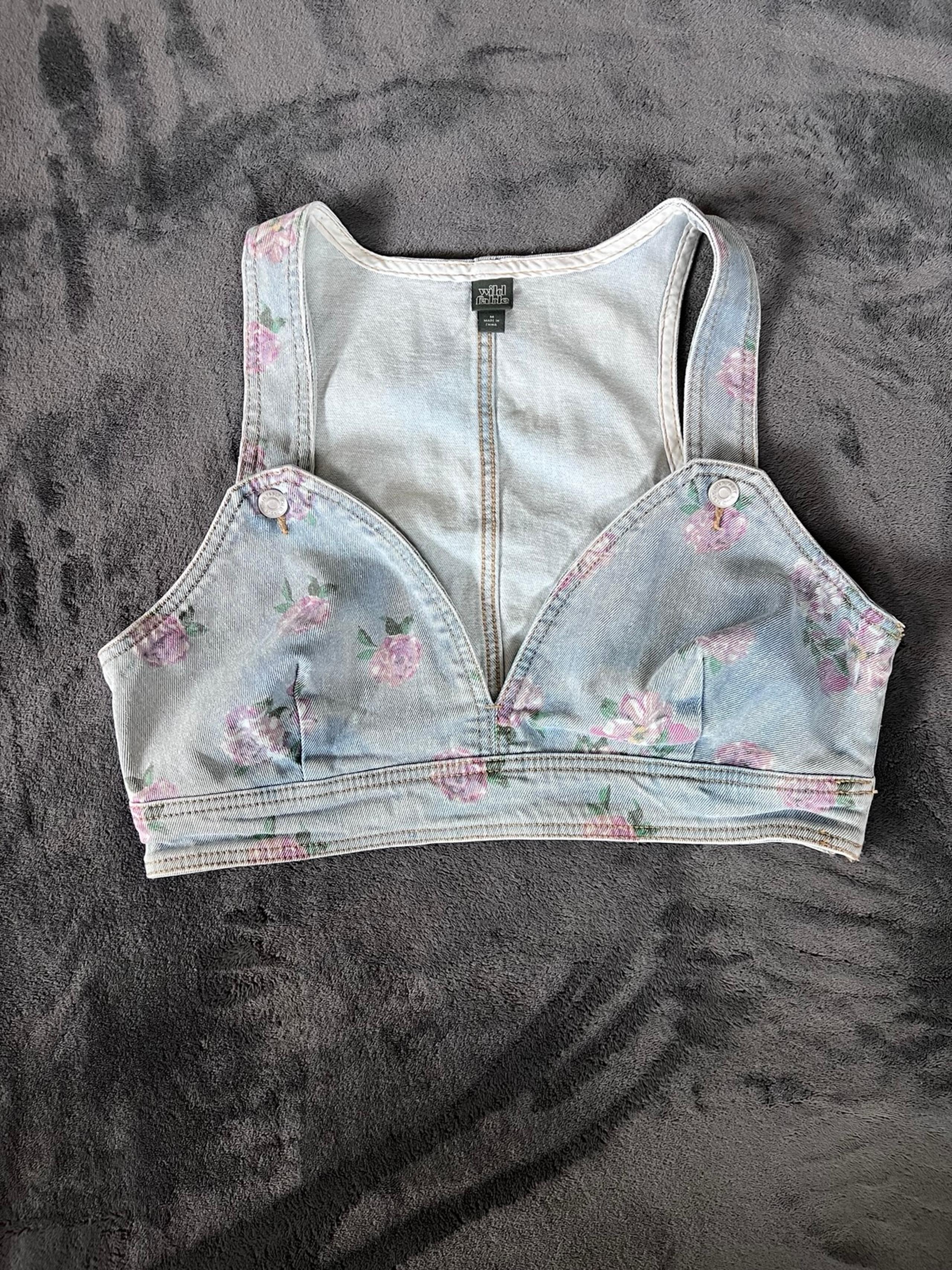 NWOT Wild Fable Women’s Denim Floral Bralette Shirt Top size Medium