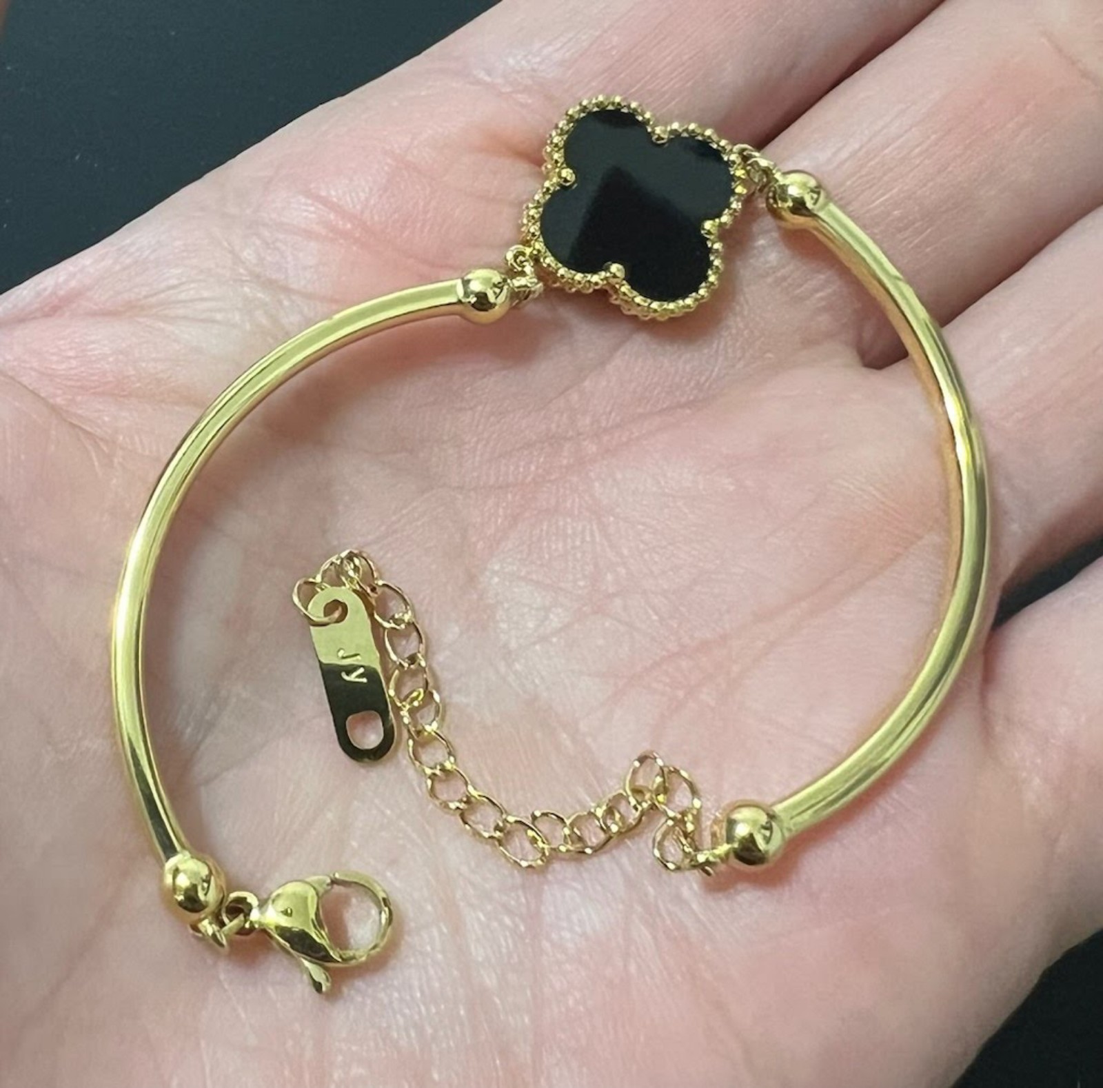 Black Onyx Clover Bracelet