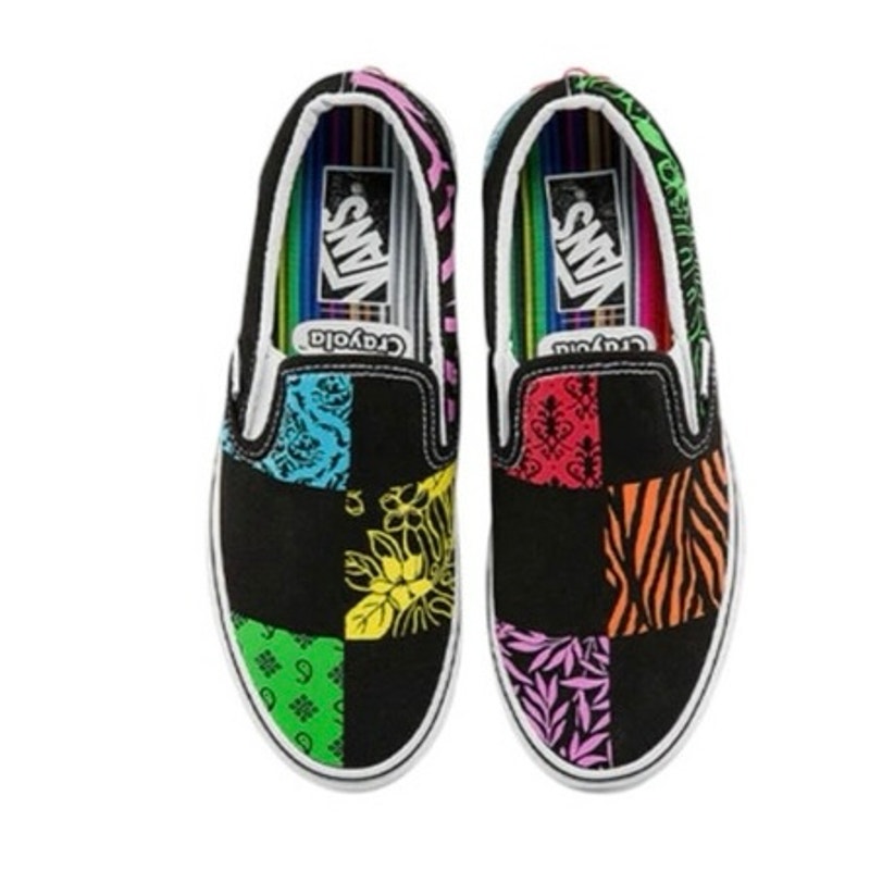 NEW Vans x Crayola Classic Slip-On Sneakers - Women’s 7 / Men’s 5.5