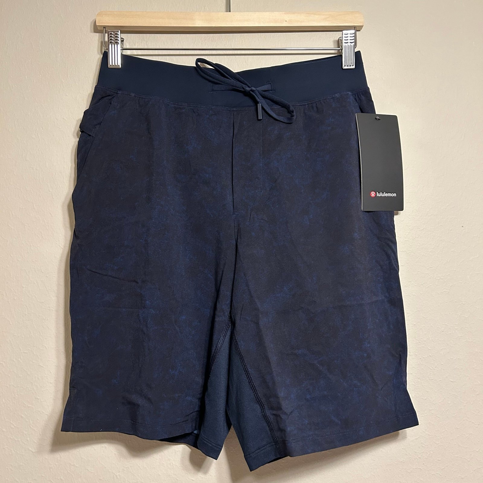 Lululemon T.H.E. Short 9” Linerless Gravel Dust True Navy Multi Size S