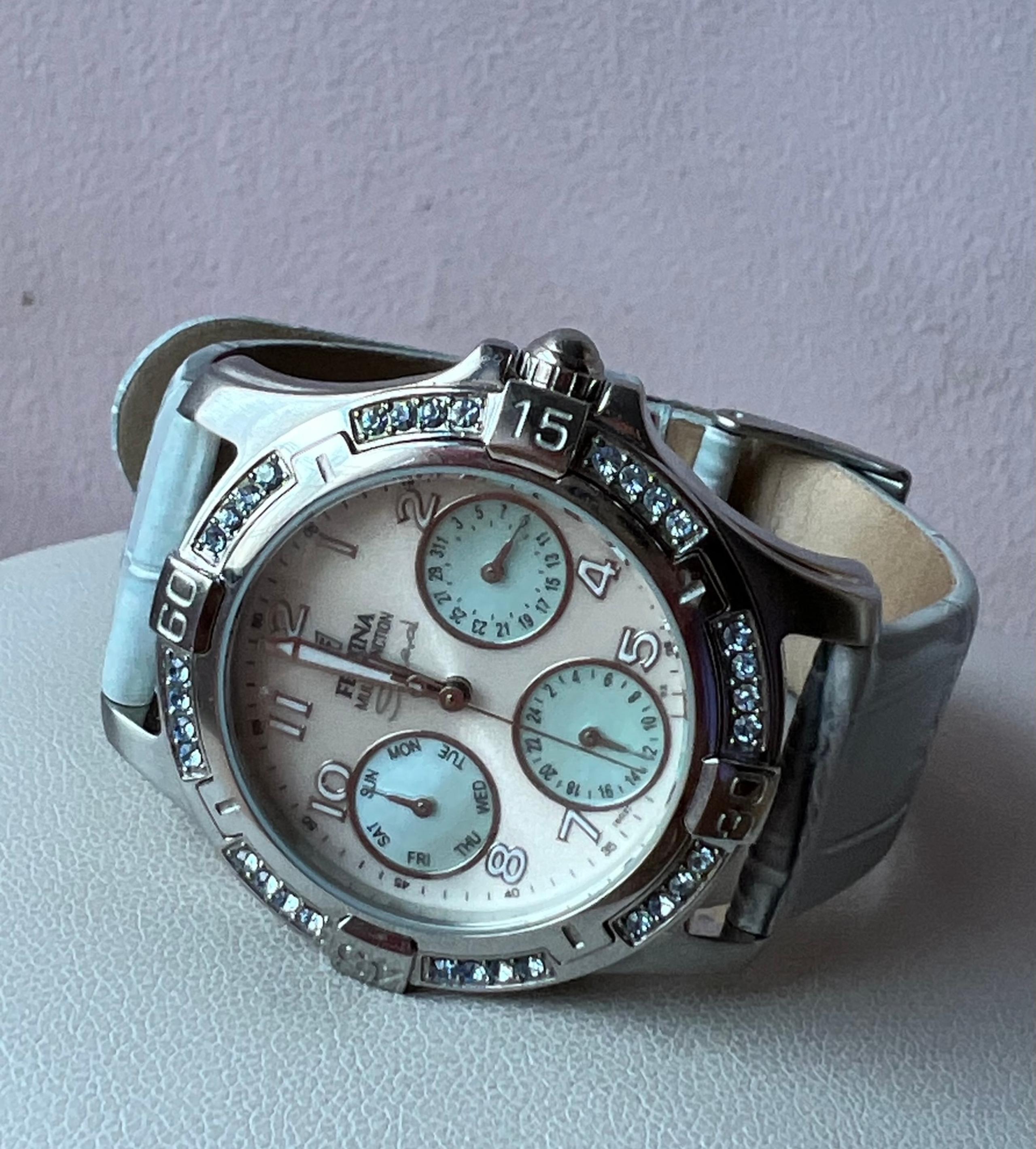 FESTINA SWISS MADE WOMENS WRIST WATCH AQUA BLUE COLOR RHINESTONES RARE PRISTINE