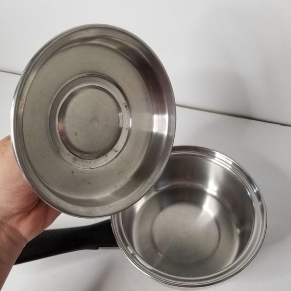 Vintage stainless steel sauce pan - www.h2scan.com