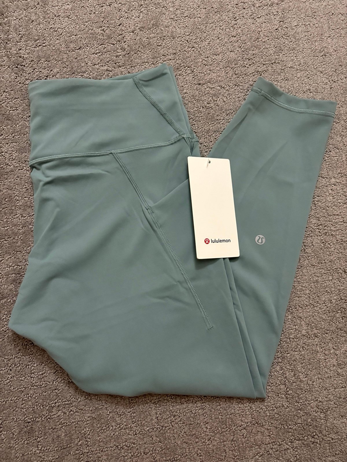 Lululemon Wunder Train HR 25” Leggings *Pockets size 14