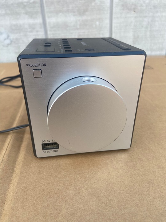 Sony ICF-C1PJ AM/FM Clock Radio Nature Sounds & Time Projection Alarm Clock