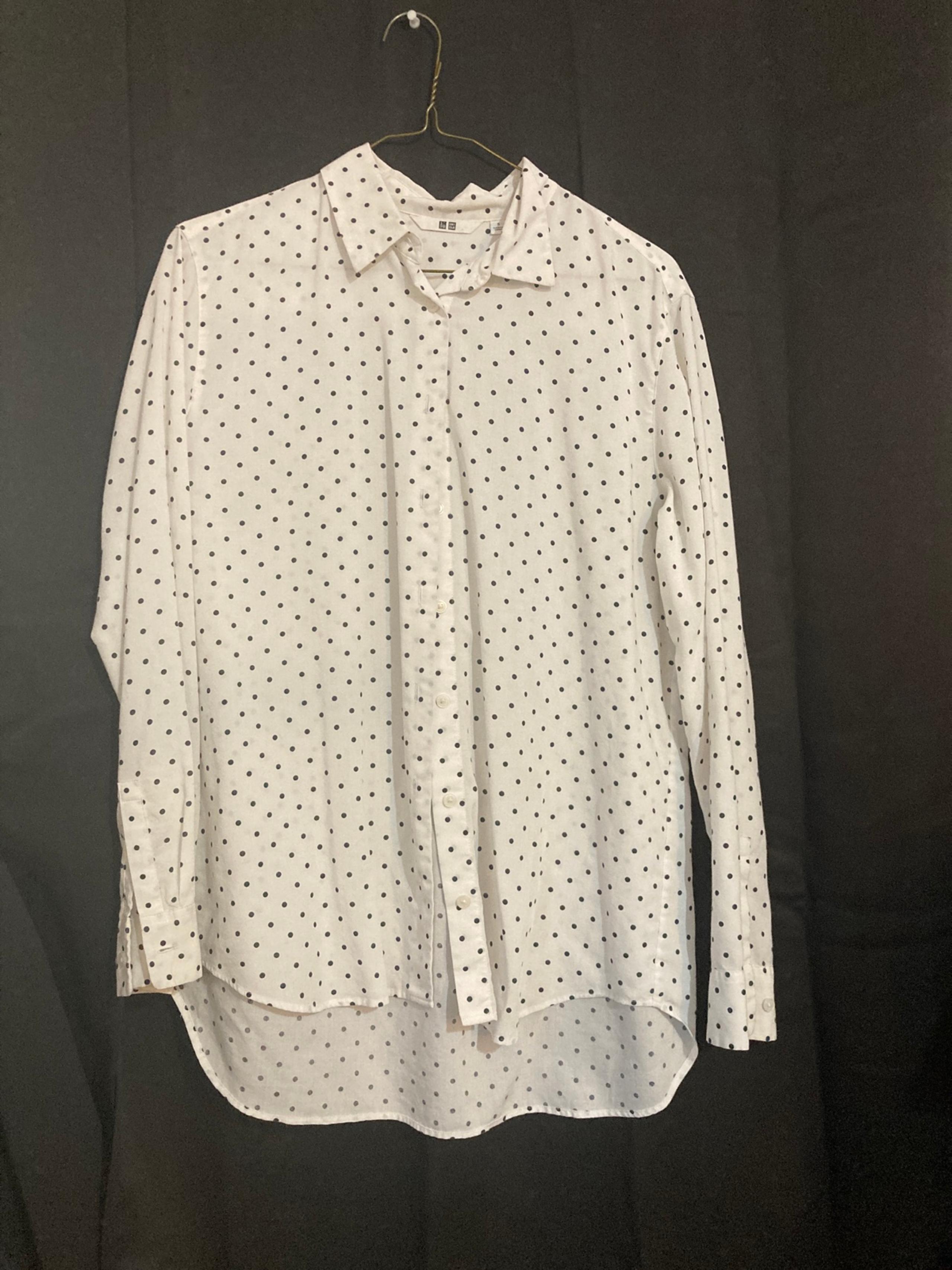 UNIQLO Polka Dot White Button Down Long Sleeve Blouse