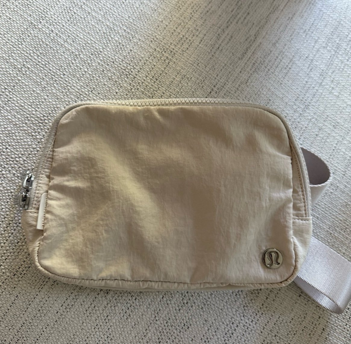 Lululemon Belt Bag White Opal-2L (Larger Size)