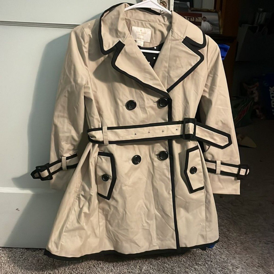 Kate Spade Top Liner Double Breasted Trench Coat girls size small (5-7)