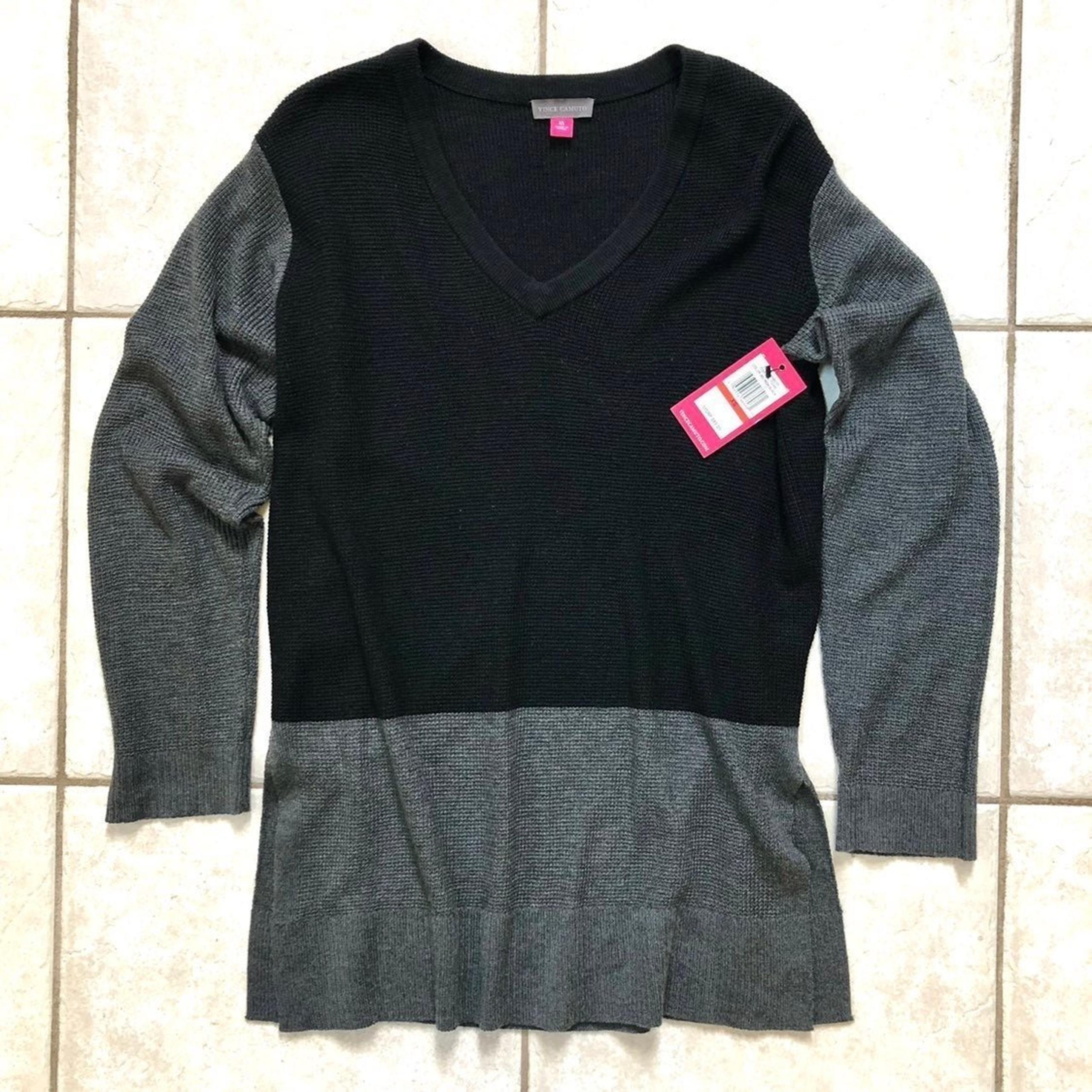 NWT Vince Camuto Black & Gray Colorblock Tunic Length Sweater