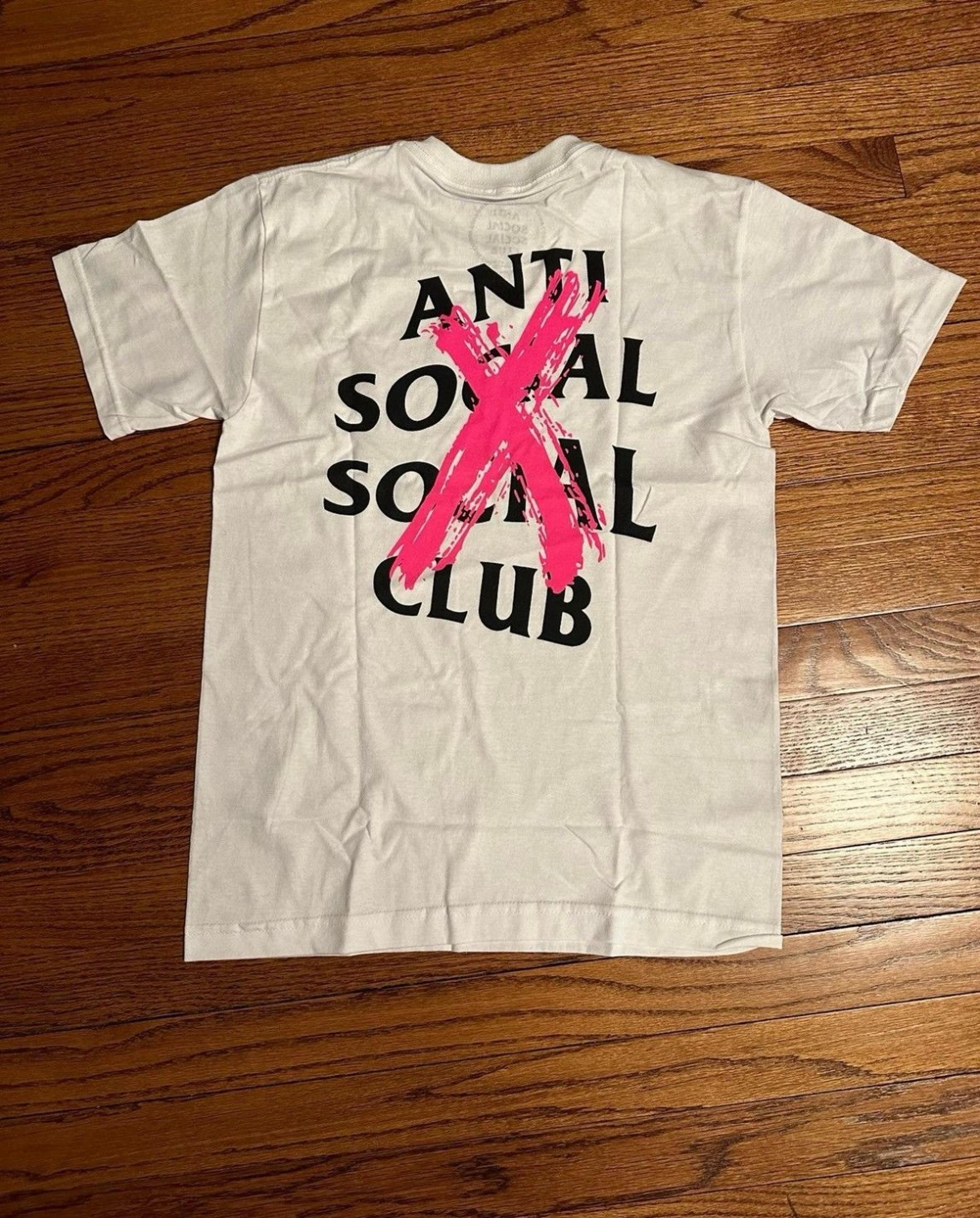 Men’s size medium Anti social social club cancelled t shirt pink tee ASSC white