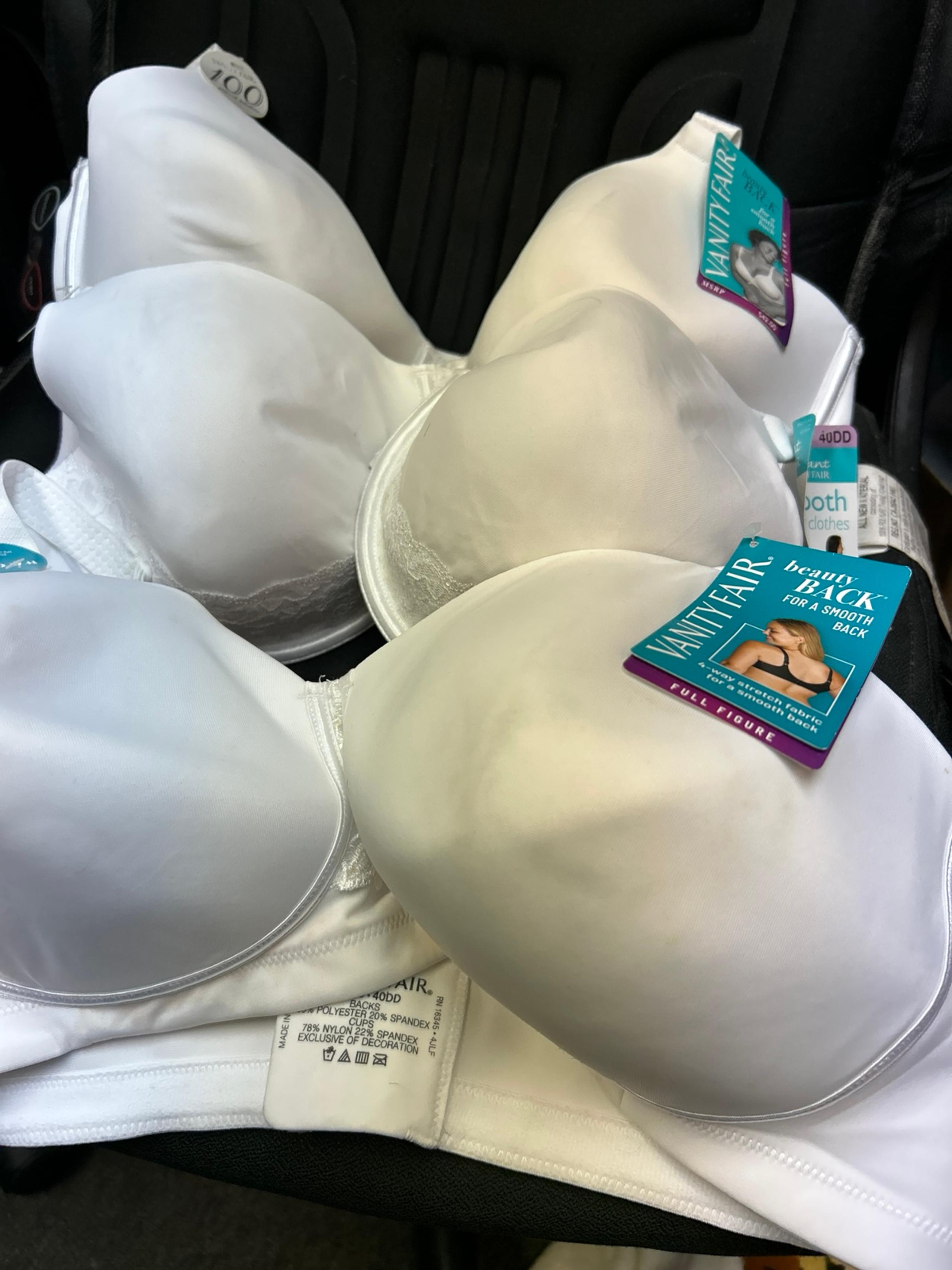 Bras 3 40DD vanity fair