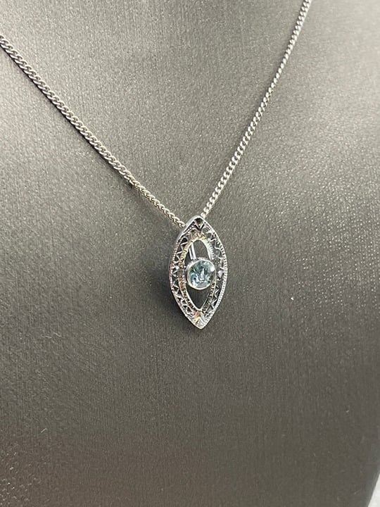 Antique Ladies 14 Karat White Gold Aquamarine Filagree Pendant