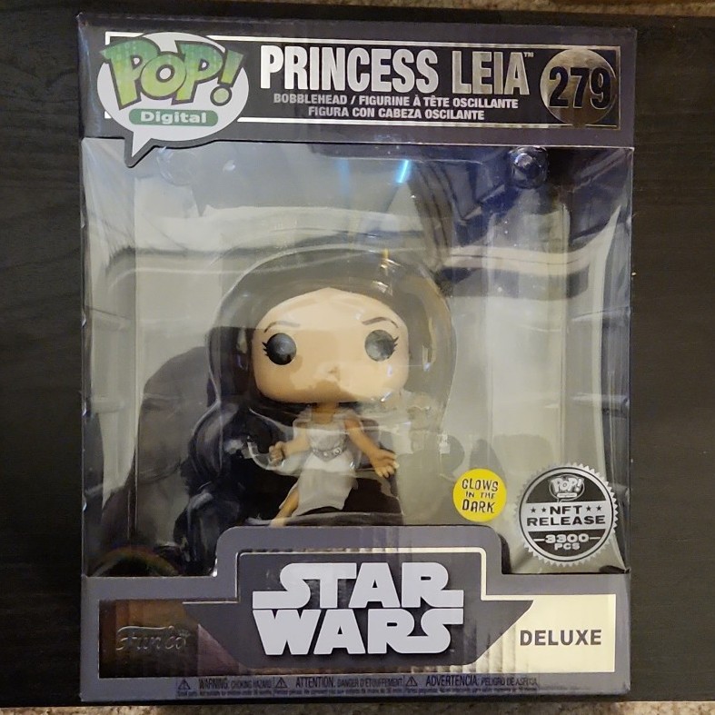 Funko Pop Princess Leia #279 Royalty exclusive Star Wars Disney Digital NFT