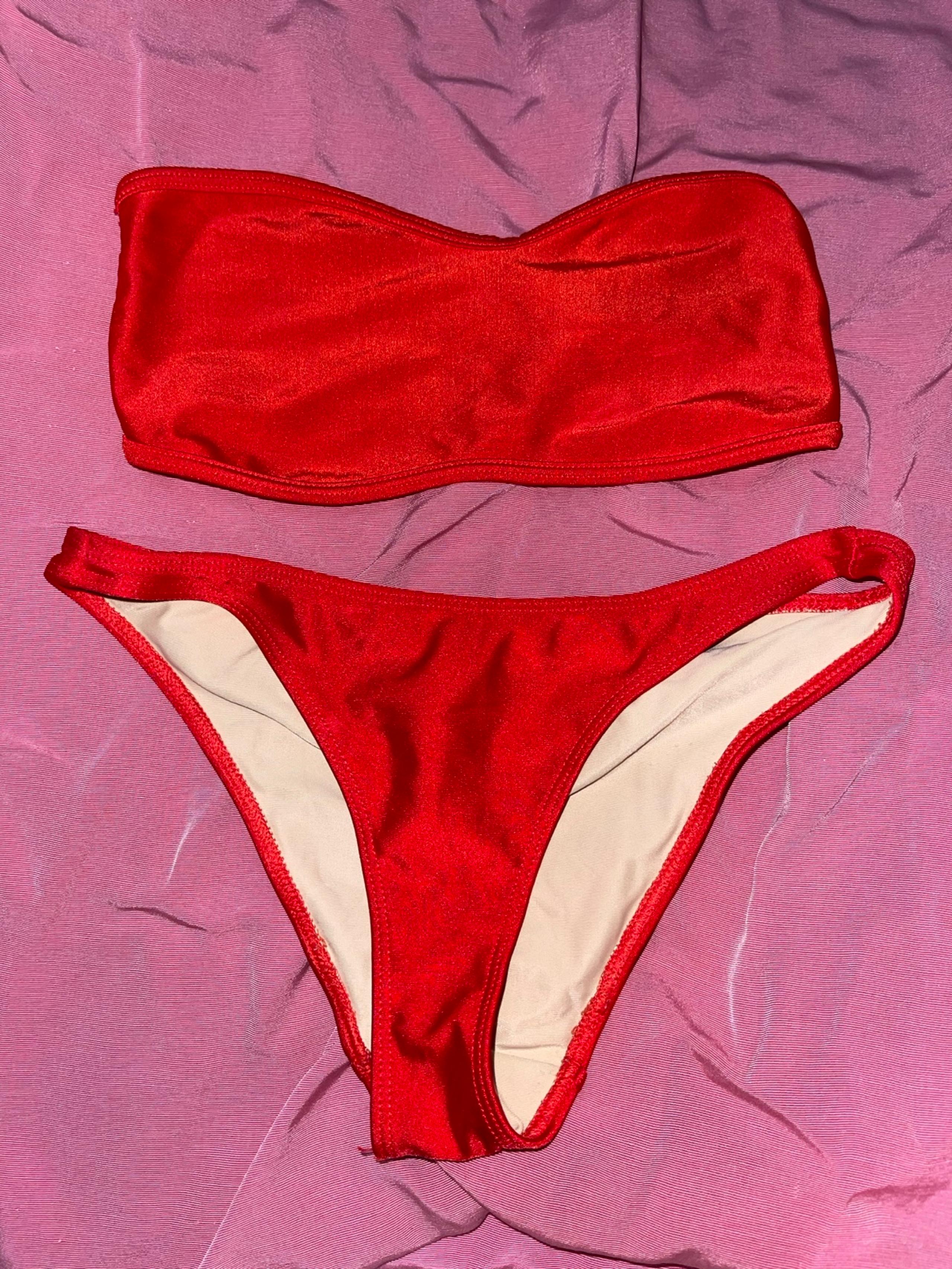 AMERICAN APPAREL SWIM TWO PIECE