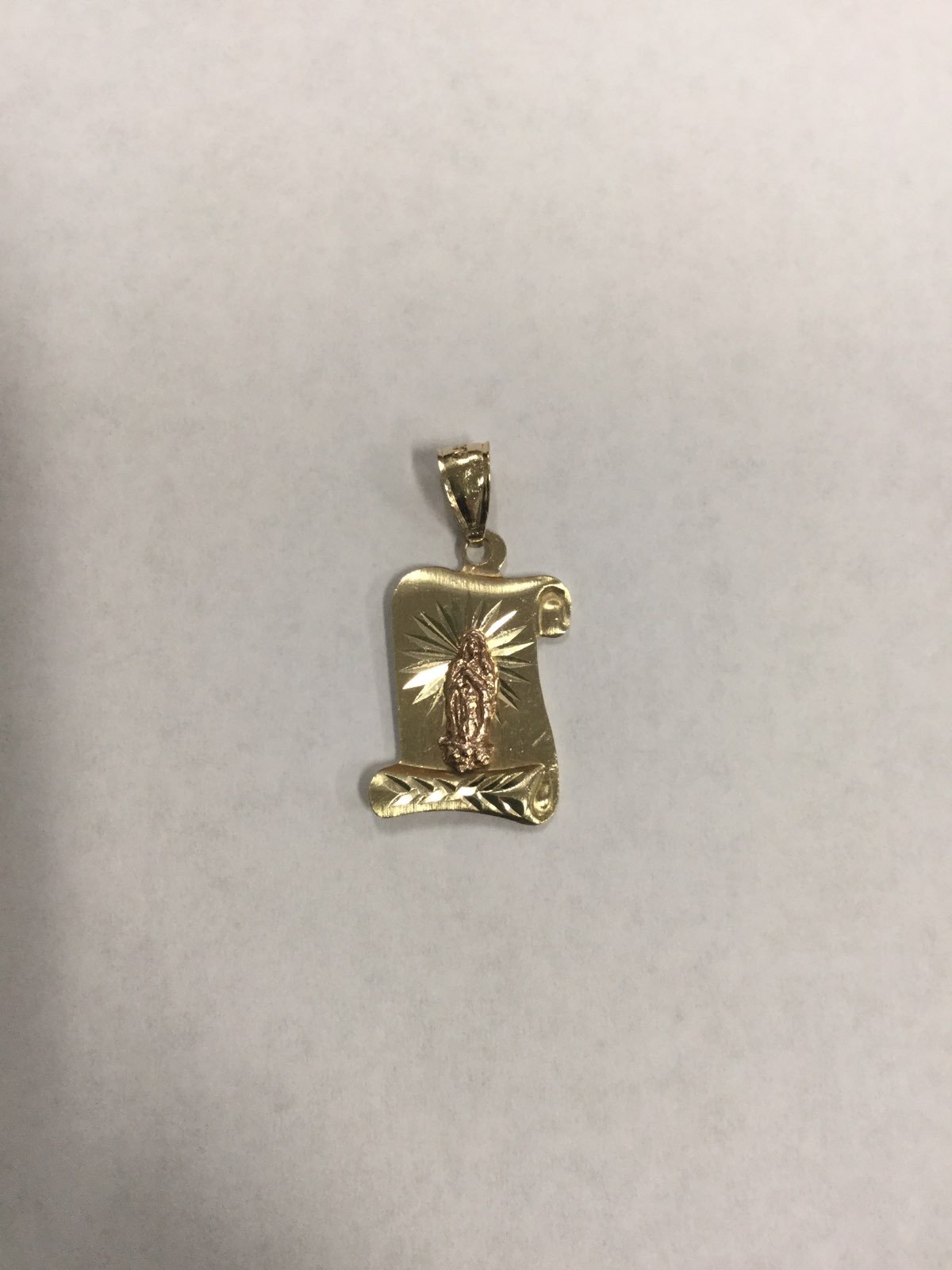 Charm 14k Scroll Virgin Of Guadalupe