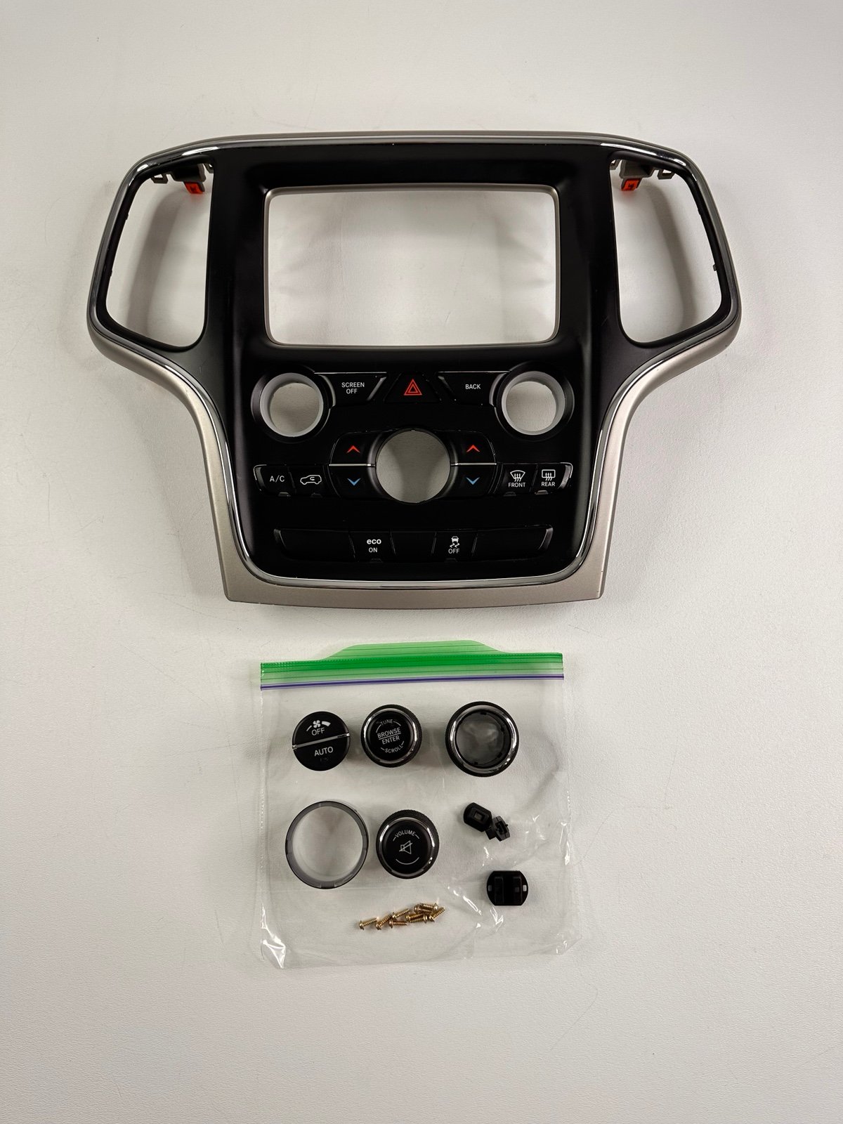 2014-2015 Jeep Grand Cherokee Climate Controls Instrument Bezel P/N: 05091838AF