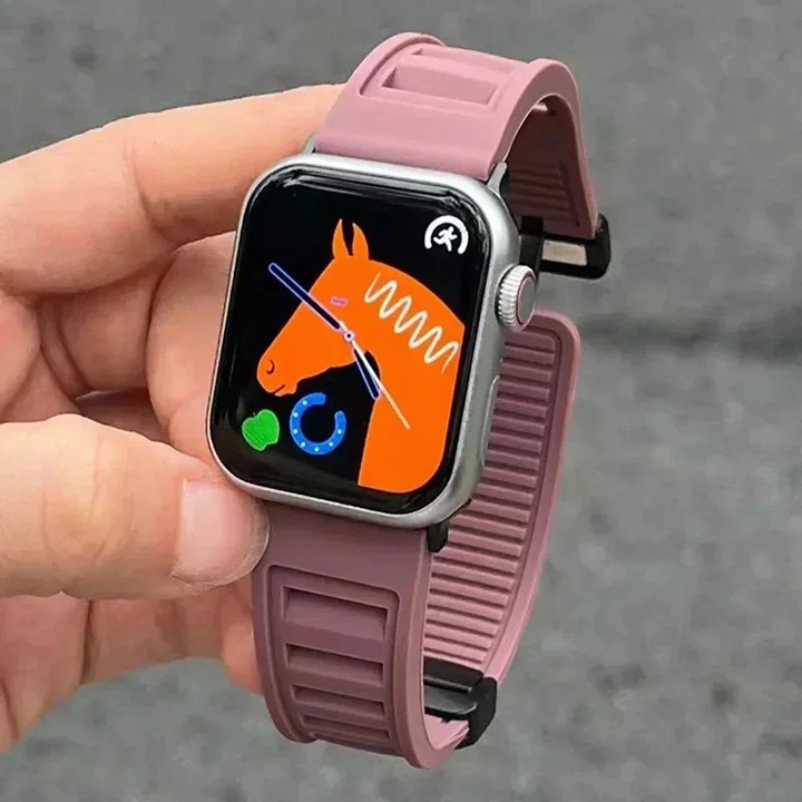 Soft Silicone Magnetic Band for Apple Watch Breathable Strap for iWatch 10 42mm