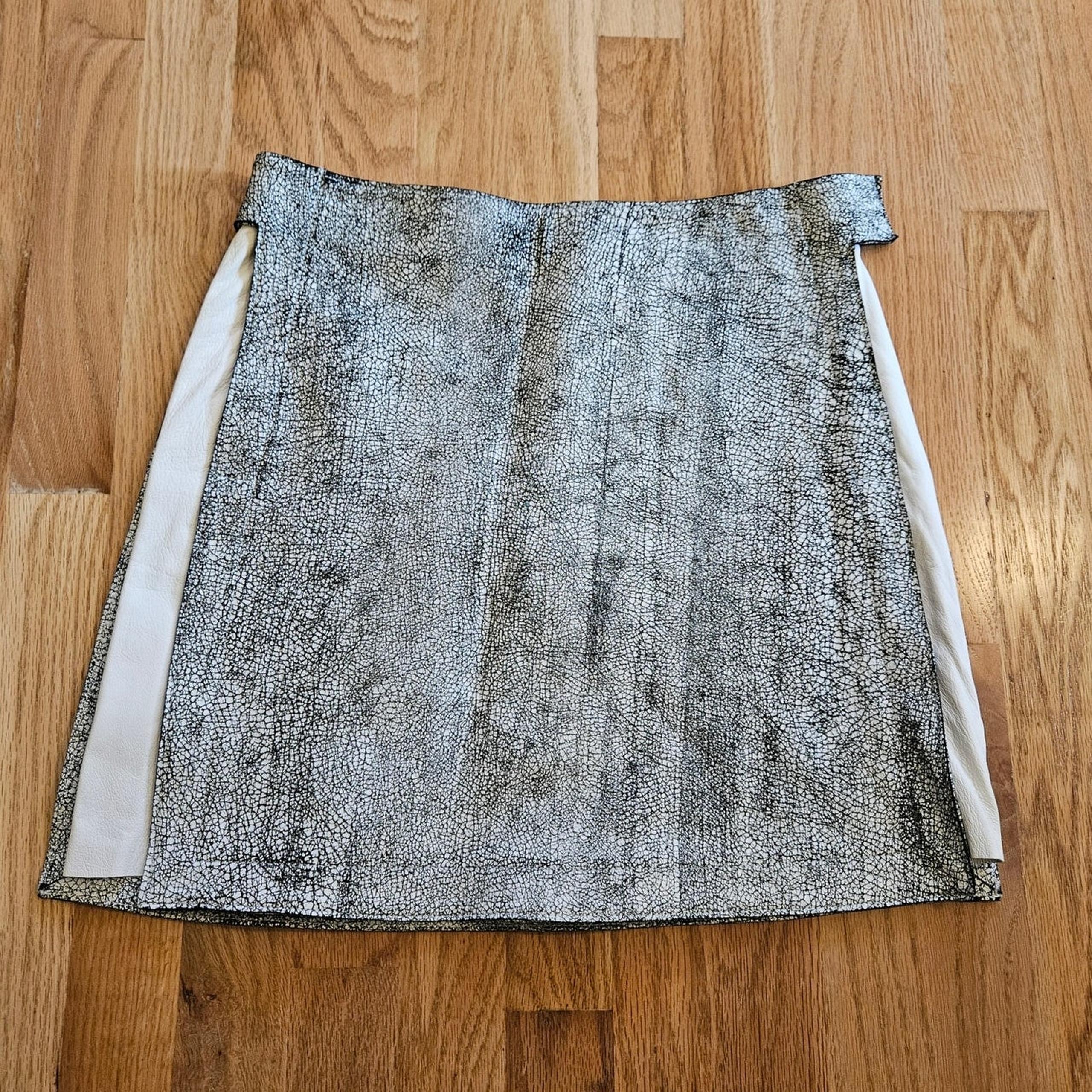 3.1 Phillip Lim Designer Lamb Leather Speckled Pattern Mini Skirt Size 4