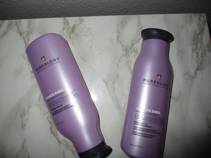 Pureolgy Hydrate Sheer shampoo and Conditioner Set Brand new retail 70