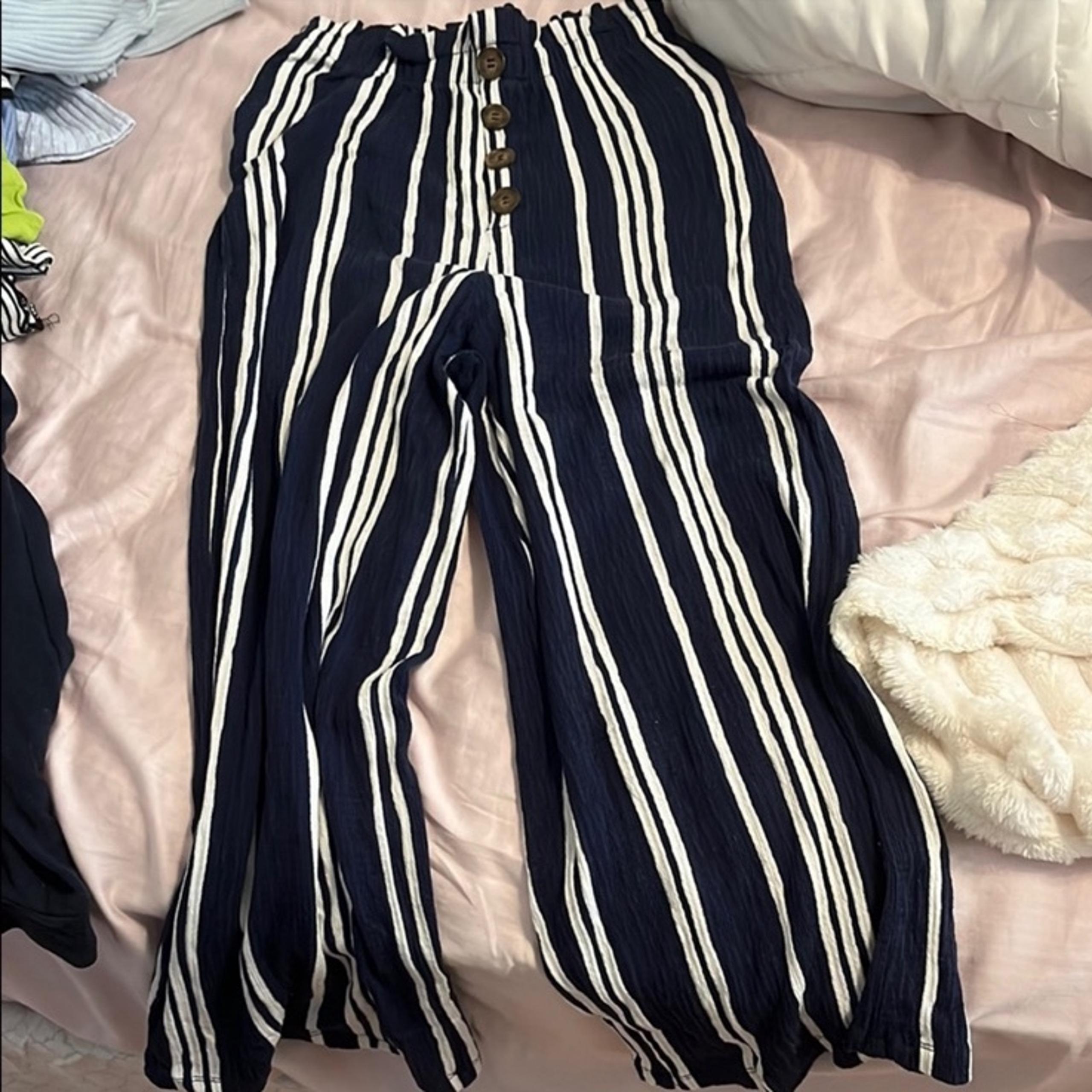 Navy and white flowy striped pants