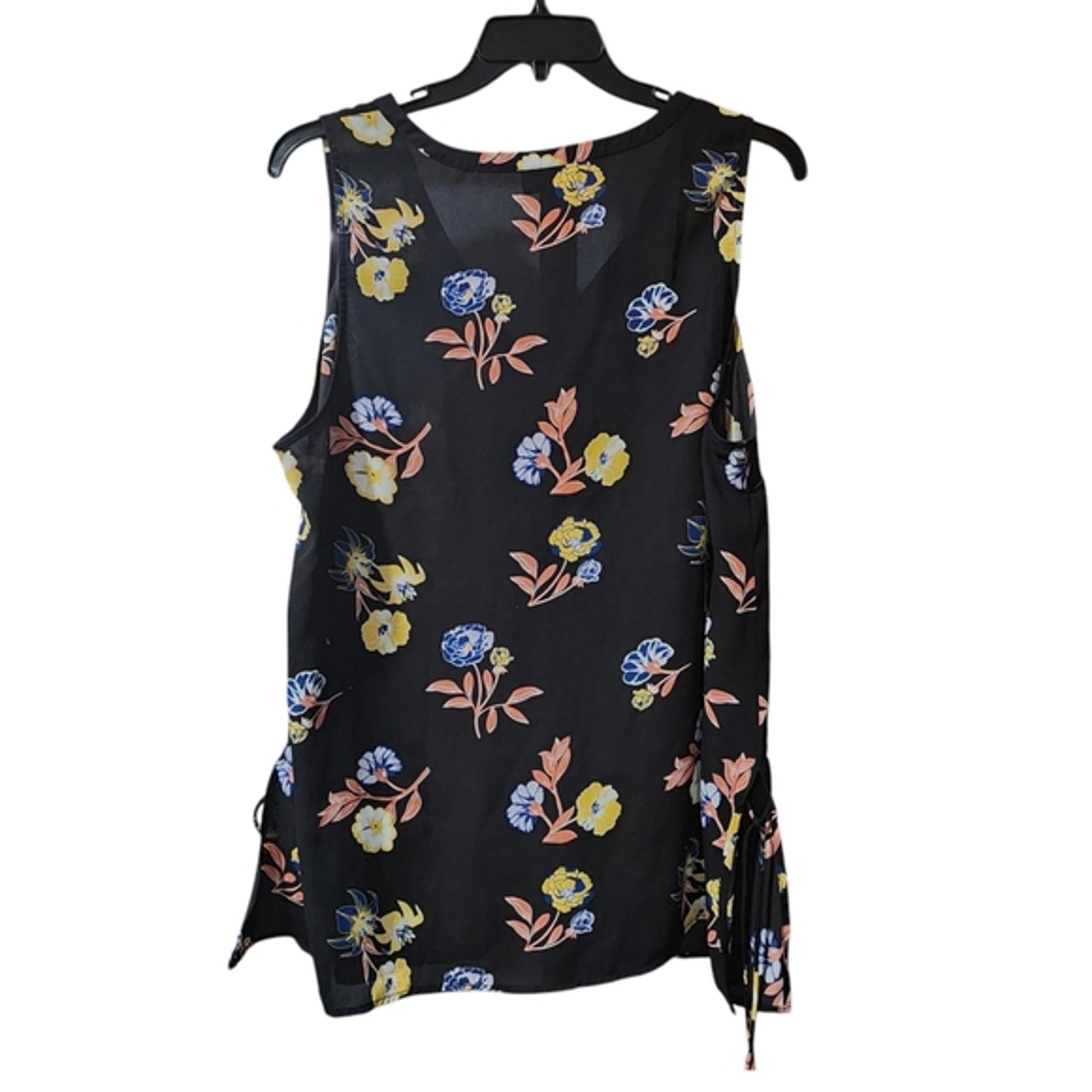 Modcloth 2X black floral simple decision Sleeveless tunic top