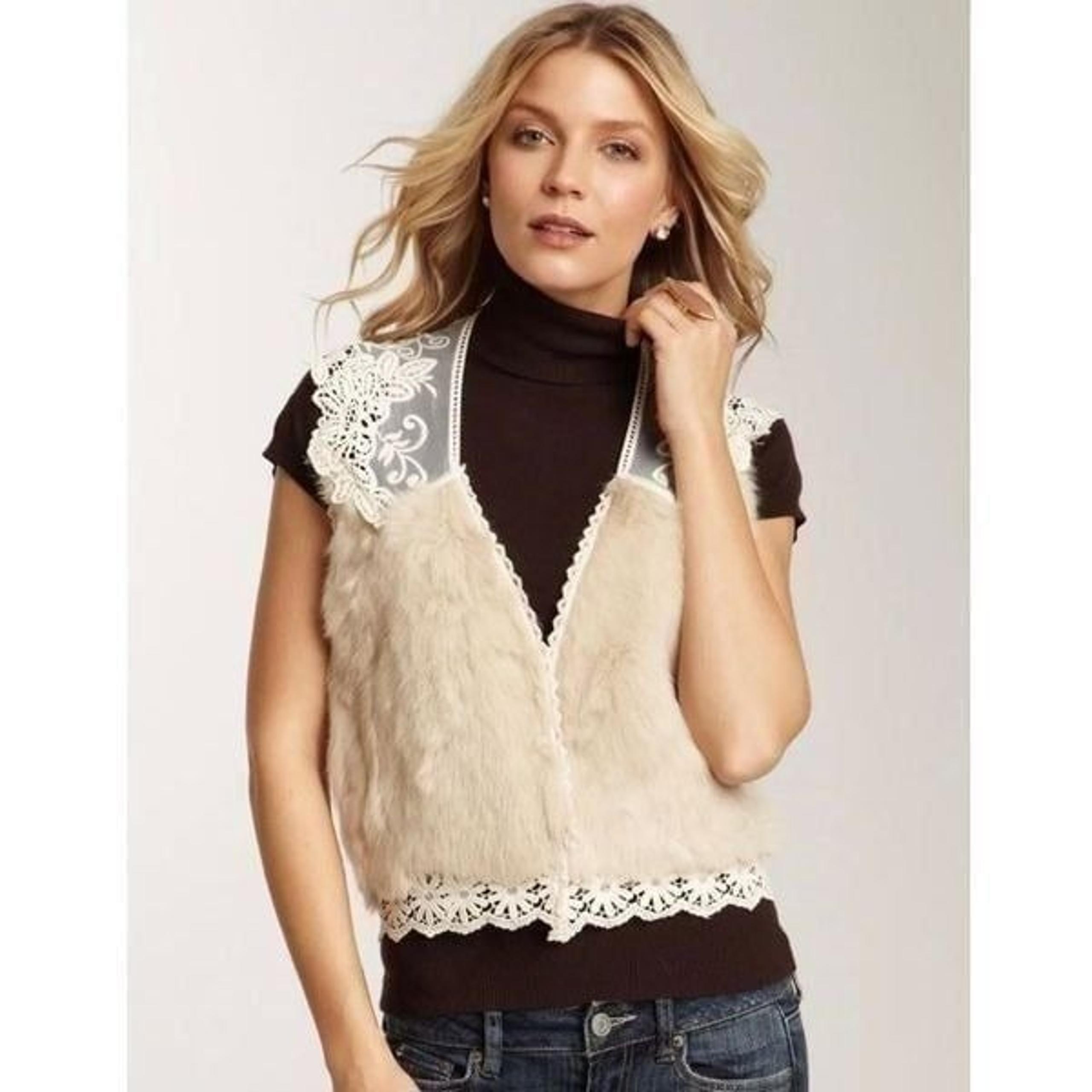 Romeo & Juliet Couture Genuine Rabbit Fur Vest L