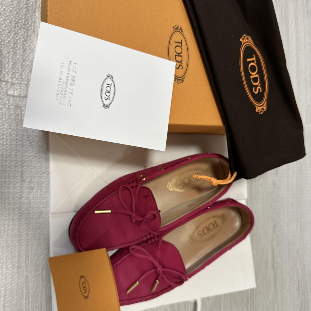 TOD'S Loafers in size 36 1/2.