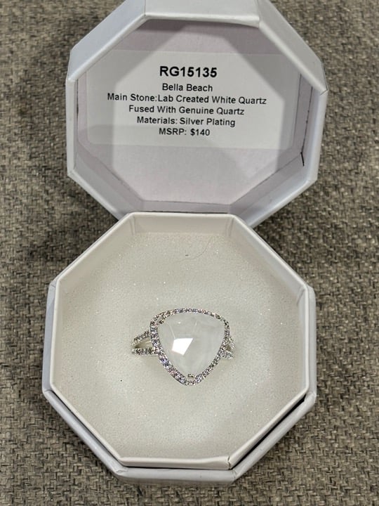bp resort wear rings Size 8 Bella Beach