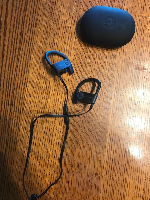 Powerbeats 3 Earphones - New Condition