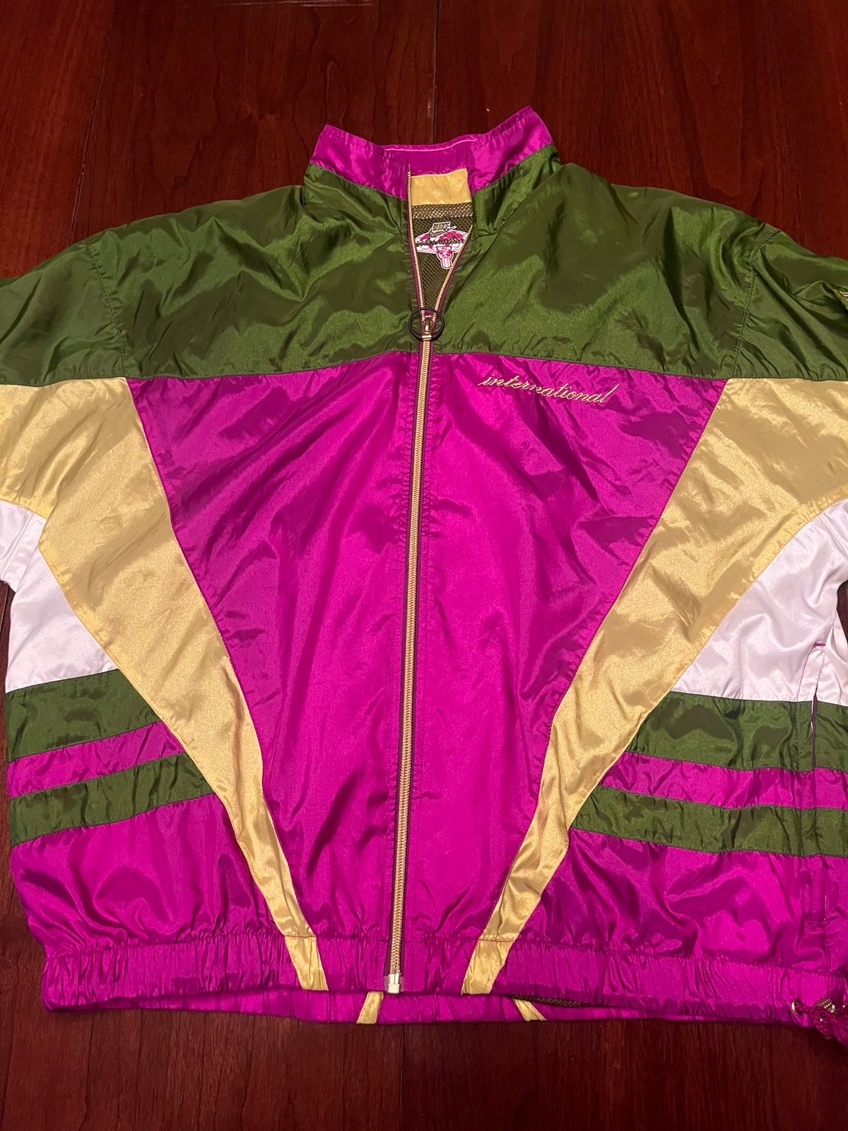 Vintage Nike International Windbreaker