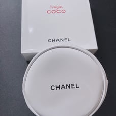 Chanel makeup pouch