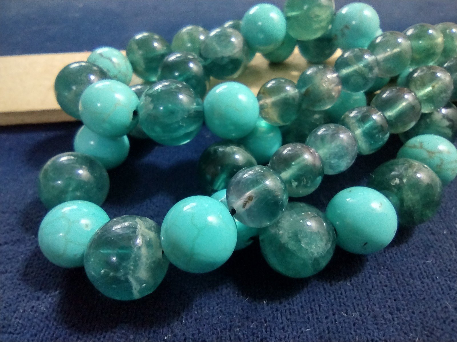 Necklace: Sea to sky. : bg4130