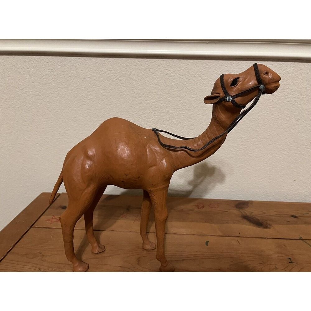 Leather Wrapped Decorative Camel Figure 12 x14.5 Statue Glass Eyes Vintage