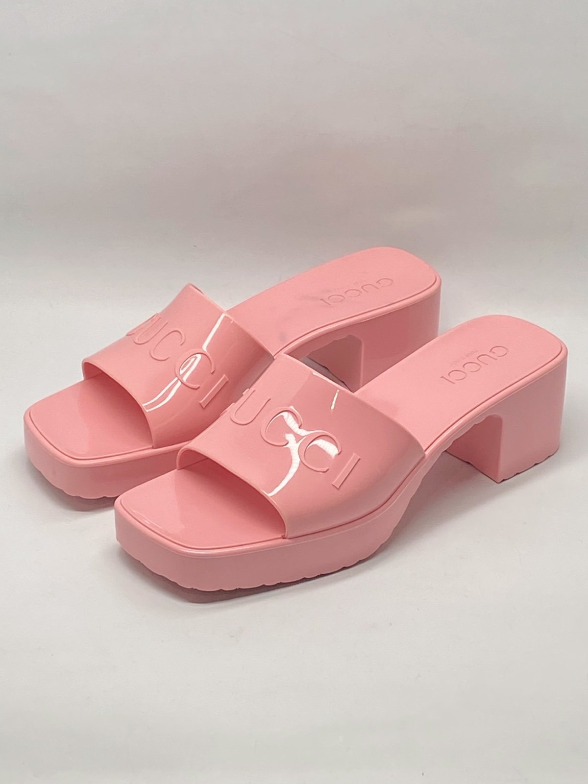 Gucci Pink Rubber Platform Slide Sandals size 37