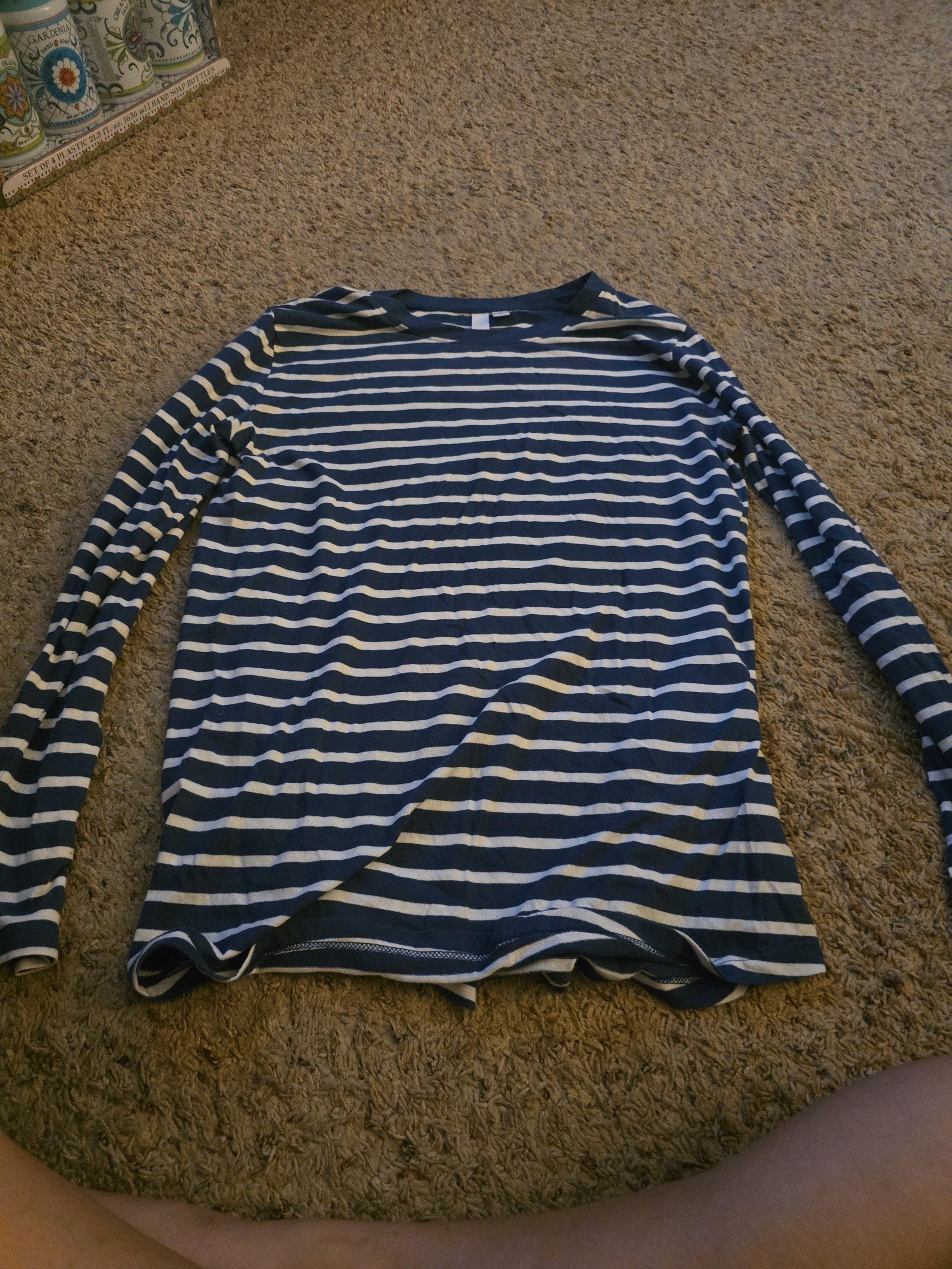 Long-sleeved tee