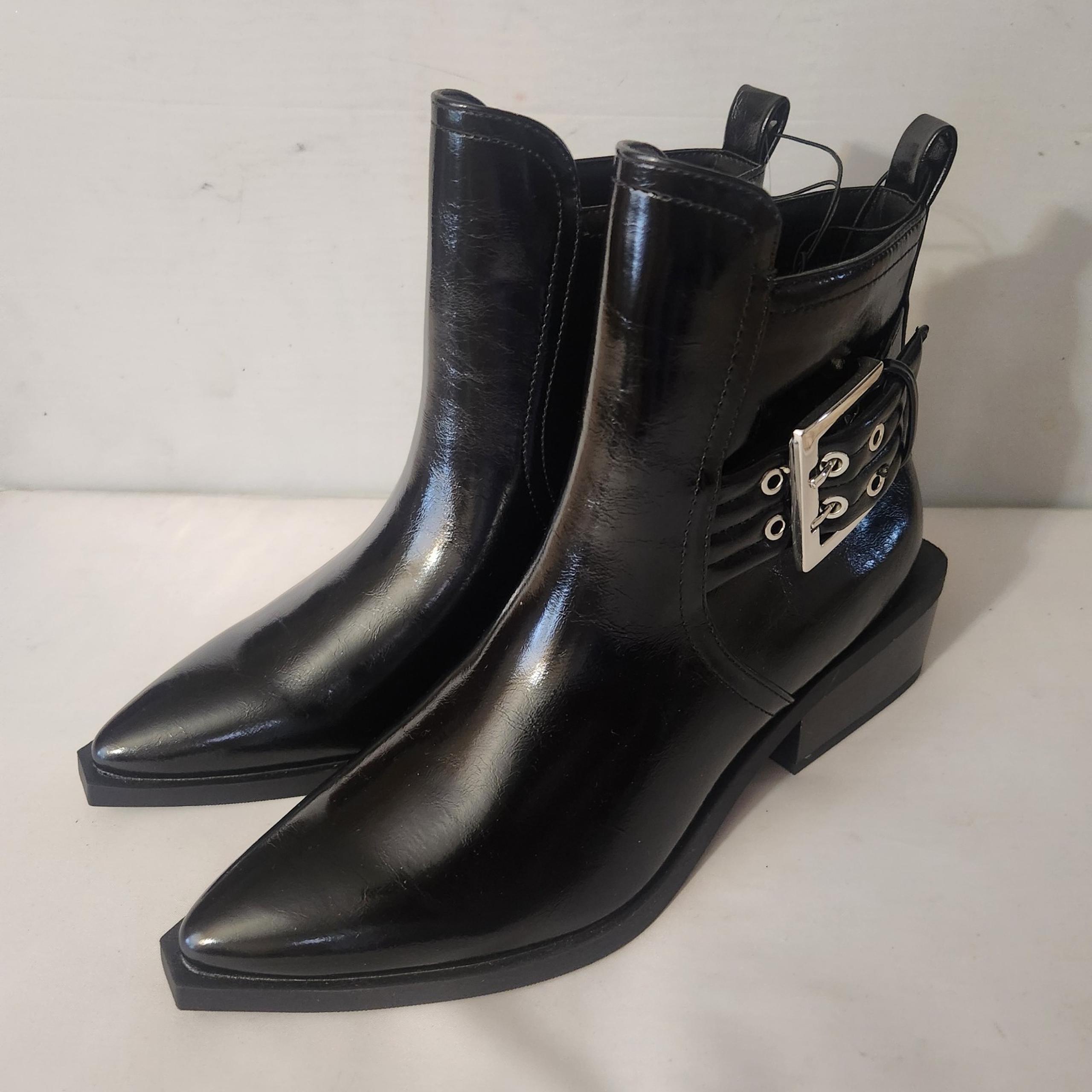 Wild Fable Womens Black Giovanni Buckle Embellished Ankle Boot Size 7
