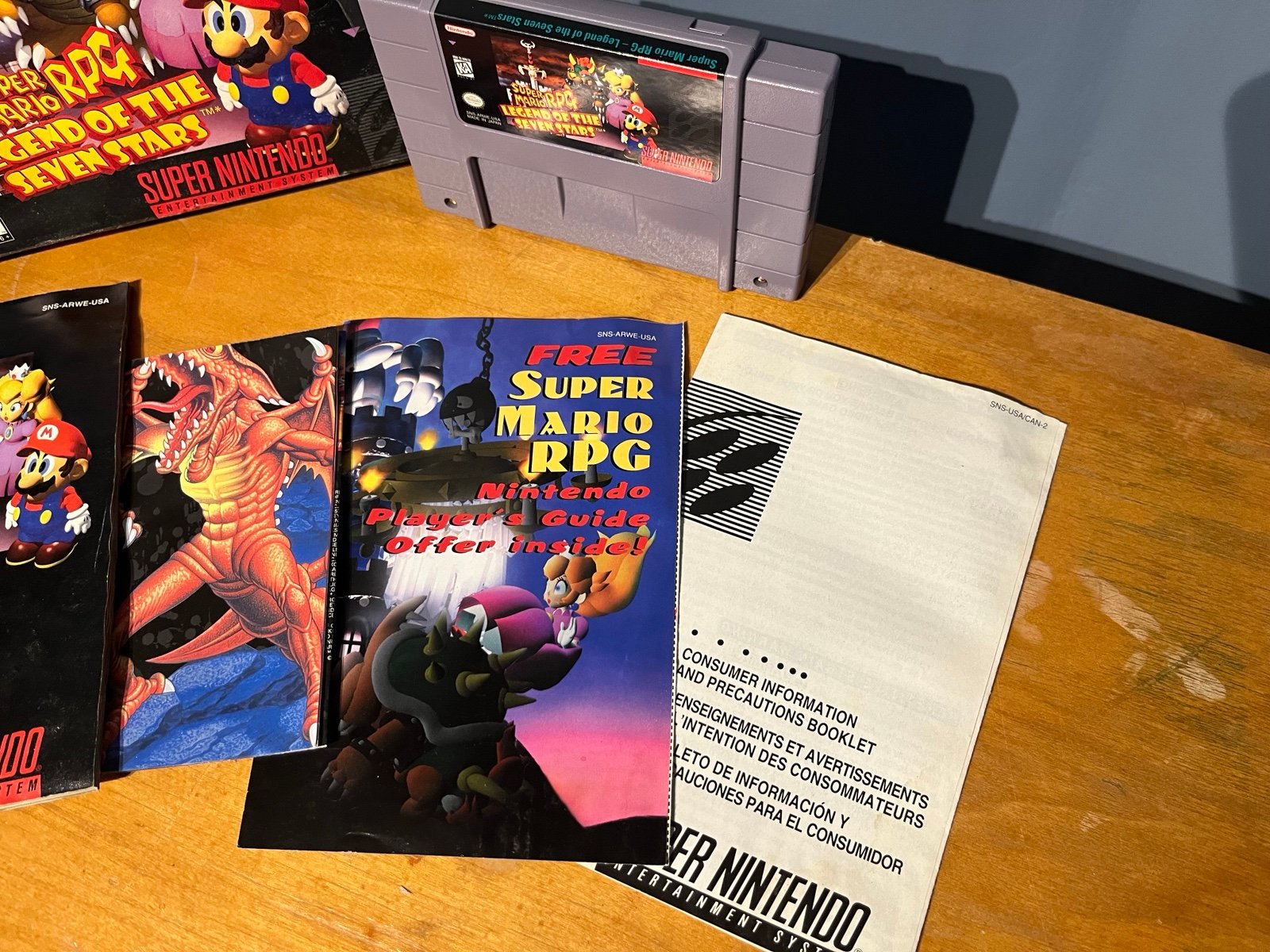 Super Mario RPG SNES Super Nintendo Complete In Box All Inserts Good condition - detail