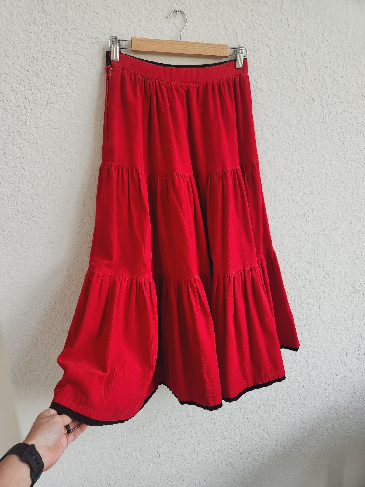Gene Ewing Bis Modest Skirt Red Corduroy Pockets Western Boho USA Sz 6 VINTAGE