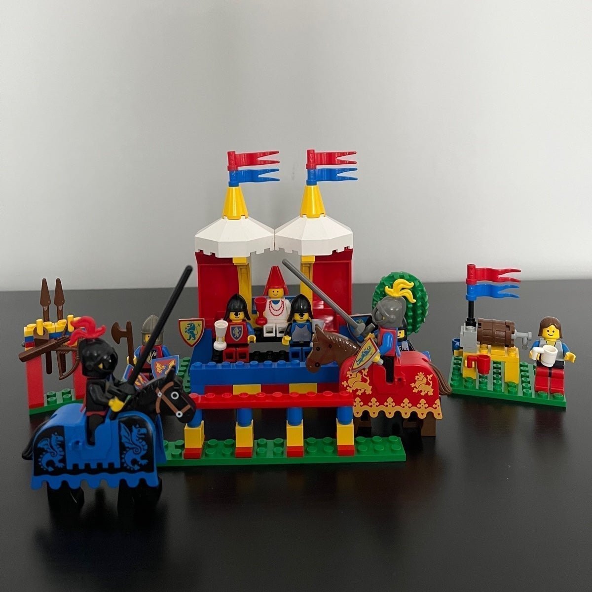 LEGO | 6060 - Knight’s Challenge