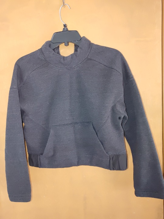 LULULEMON Woman's Long Sleeves 1/4 Back Pocket Crop Flannel Top Size 6 NWOT