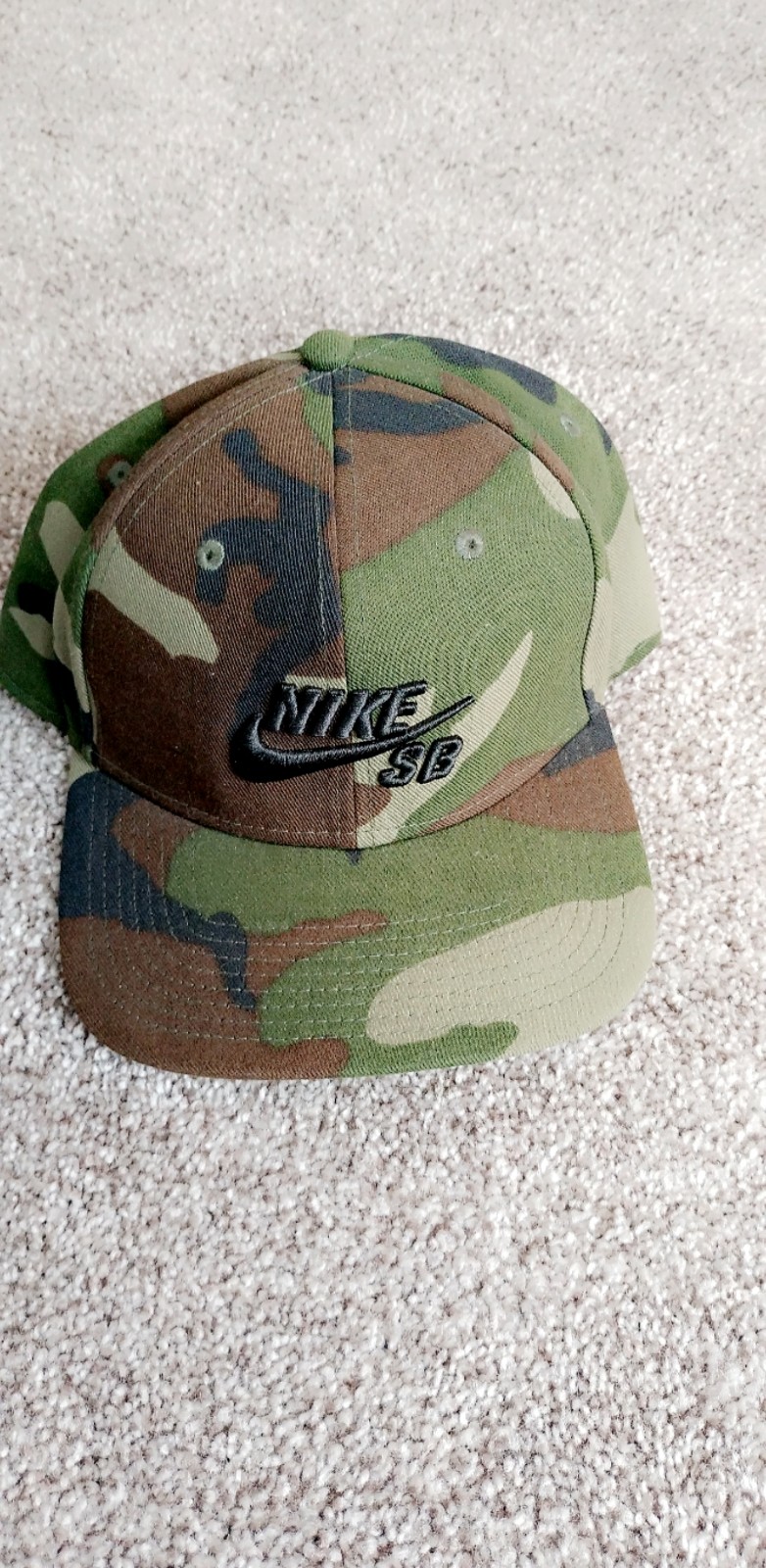 Nike SB camo snapback