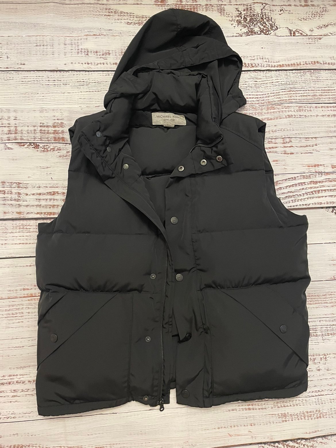 Michael Kors Sleeveless puffy Jacket