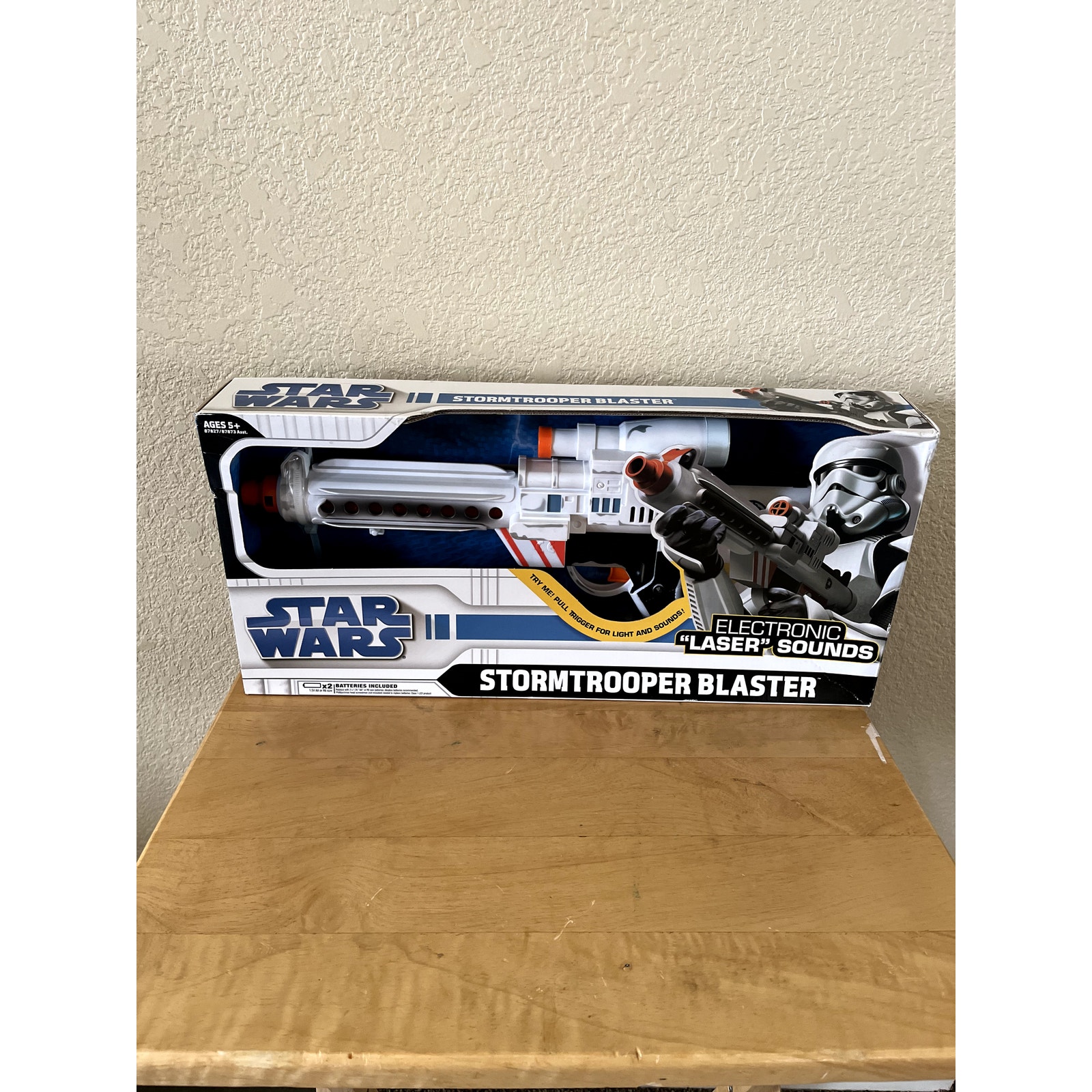 Toys & Hobbies > Action Figures & Accessories > Accessories > Star Wars