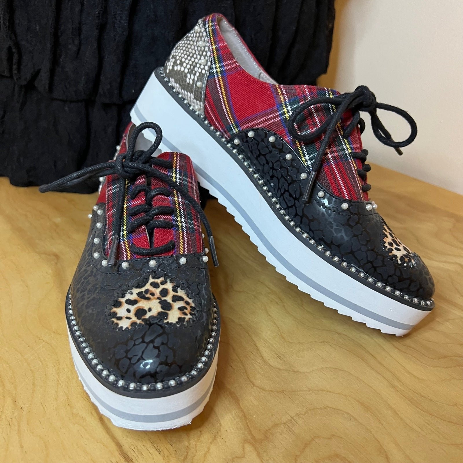Betsey Johnson Marti Plaid, Red, Black Sneakers