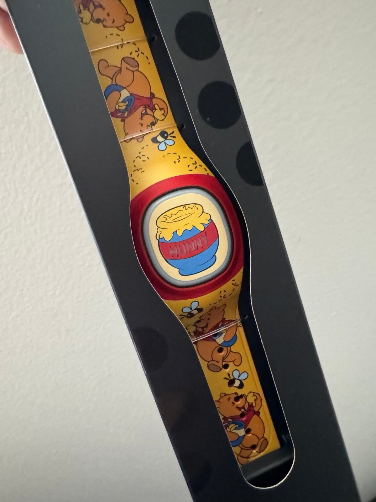 Winnie the Pooh disney parks Magicband+